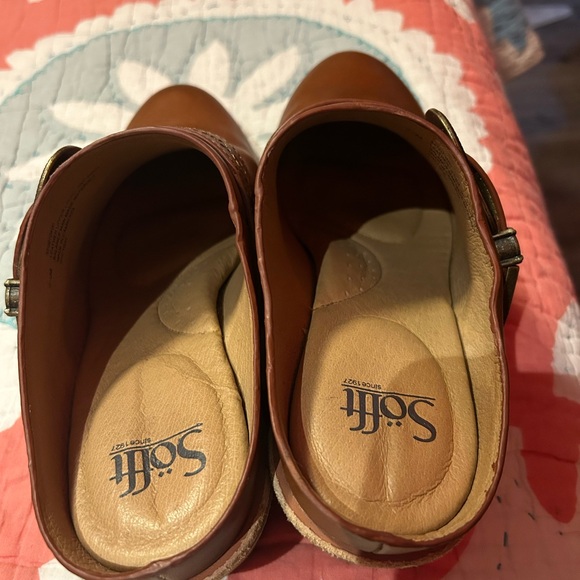 Mules - Picture 5 of 8